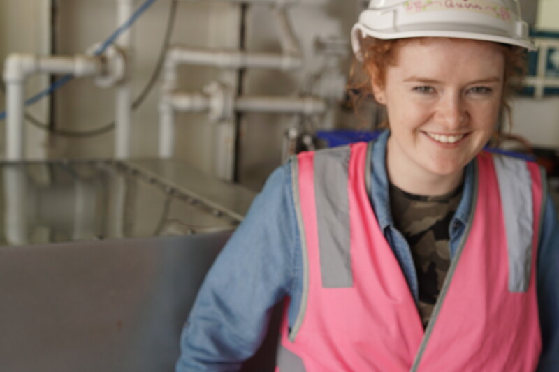 Slightly out-of-focus Quinn Anderson, also waiting for Dredge.